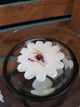 Load image into Gallery viewer, Magnolia and Cherry Luxury Wax Tarts
