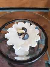 Load image into Gallery viewer, Pomegranate Black Luxury Wax Tarts
